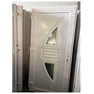 műanyag bejárati ajtó